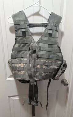 US Fighting Vest Load Carrier, Army Digital Camo USGI Tactical Military Combat